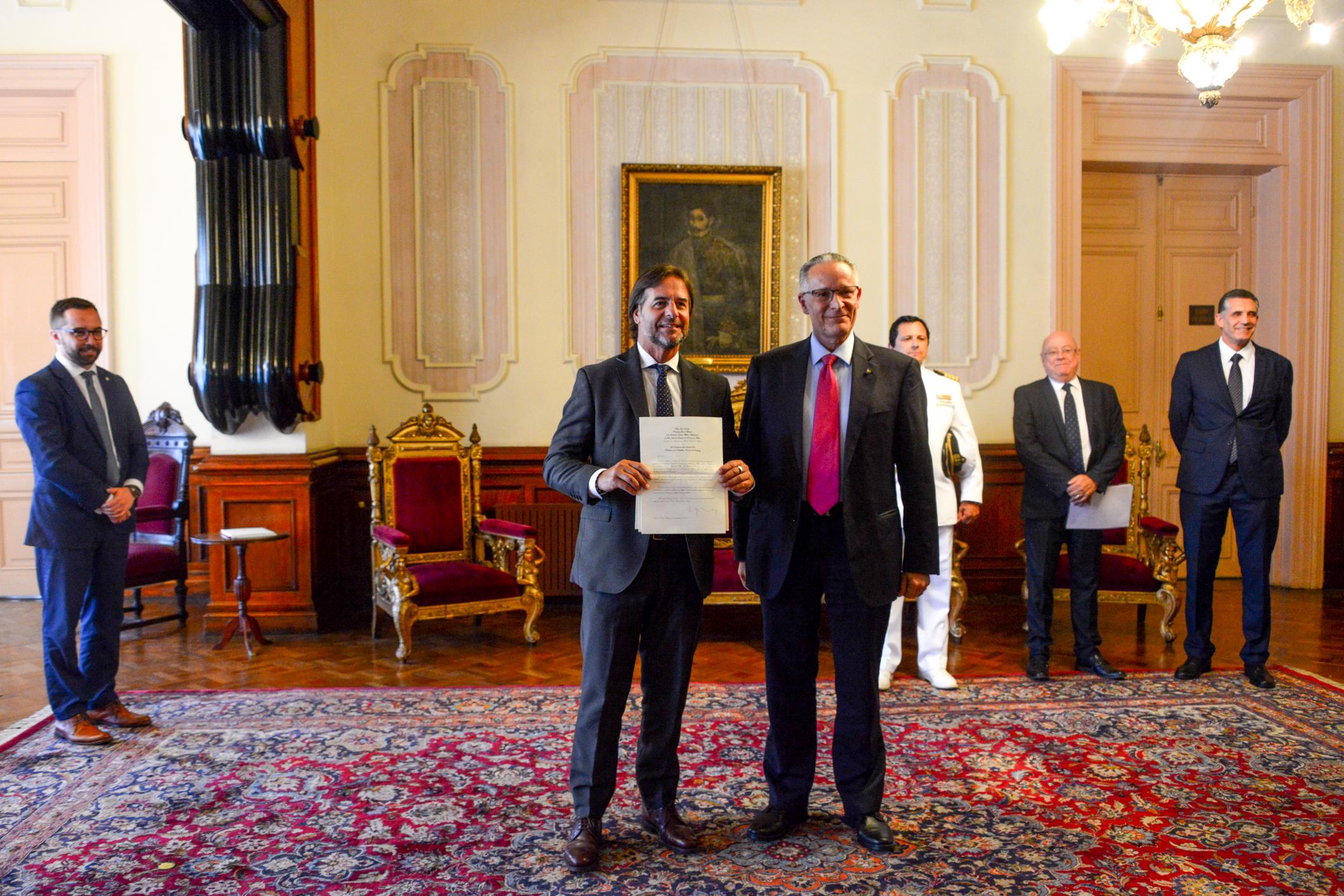 Ambassador of the Order of Malta to Uruguay presents his letters of credence